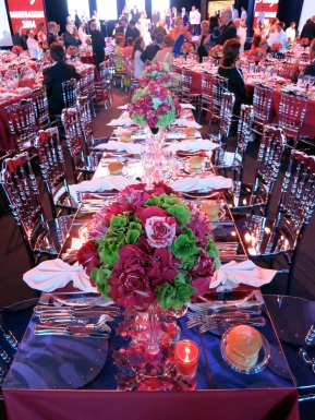 The beautifully decorated tables at the Red Cross Ball in Monaco@CelinaLafuenteDeLavotha